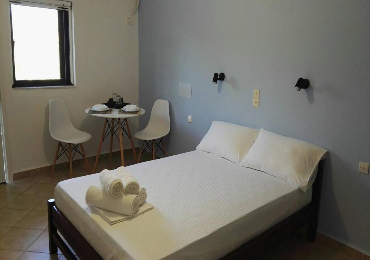 Creta Star Apartments Agia Galini  Exterior photo